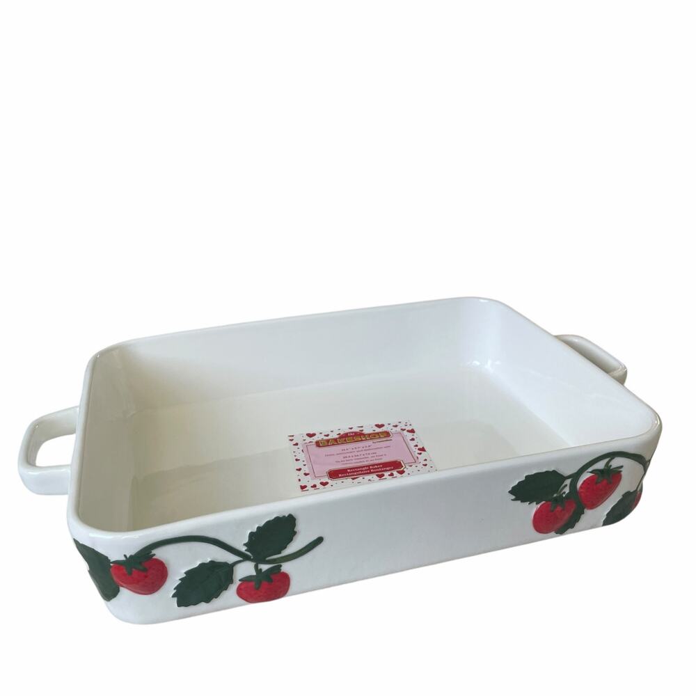 The Bakeshop Strawberry Rectangular Ceramic Baking Dish 15.5 x 9.7 NEW